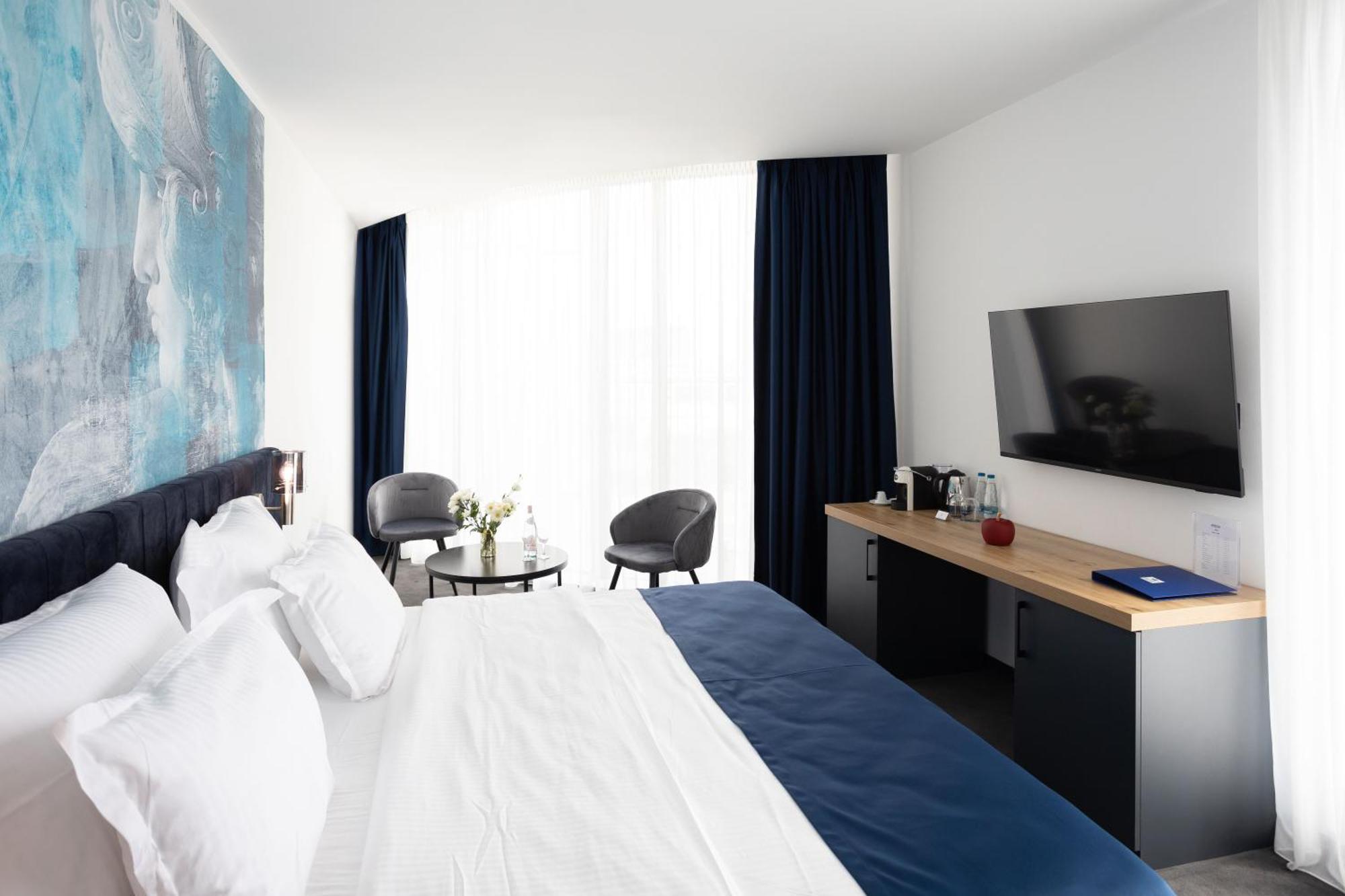 Blue Star Luxury Hotel София Экстерьер фото